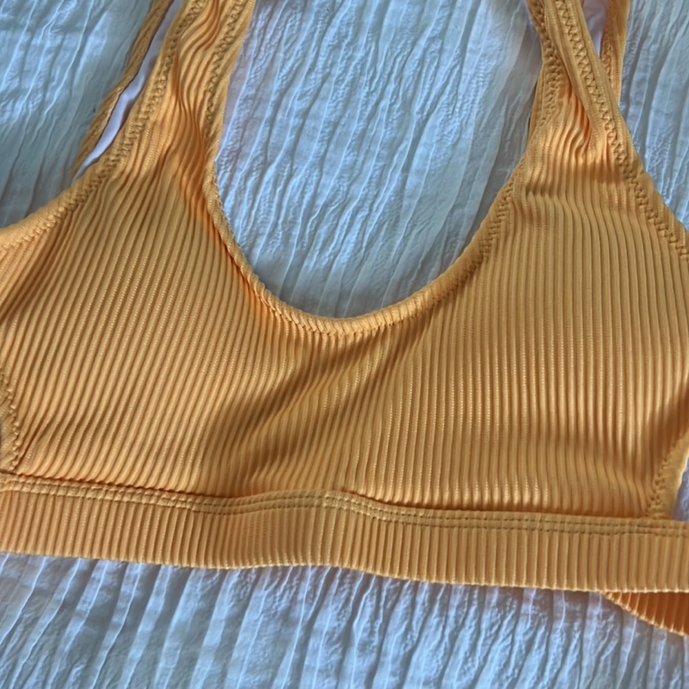 Cupshe Bikini - Picture 3 of 6